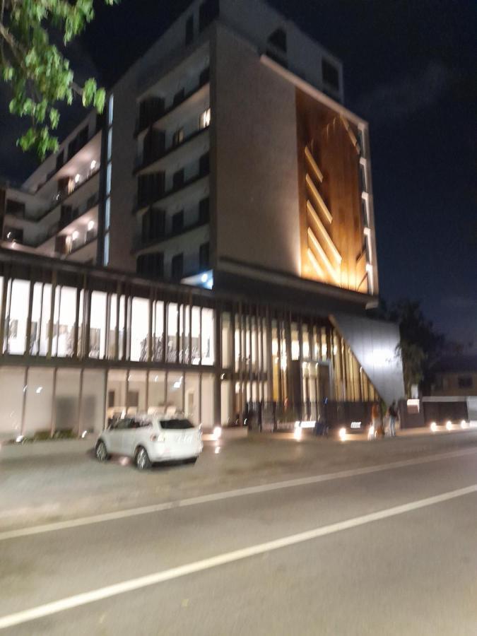 The Lennox D-Plus Apartments Accra Eksteriør bilde